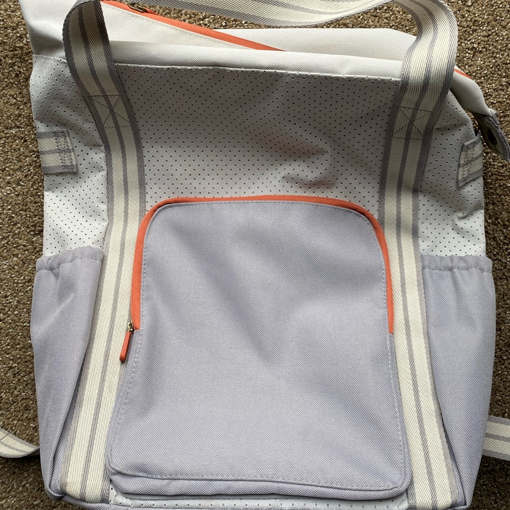 Day Away by Thirty-One backpack bundle with matching accessories!!